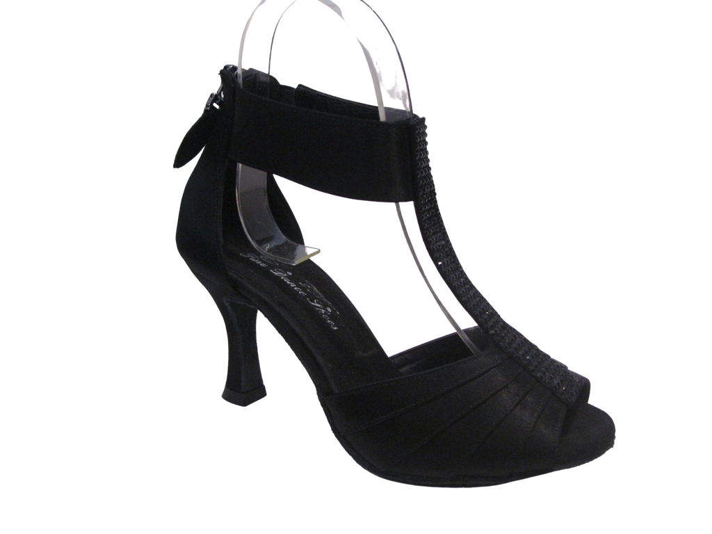 Black shoes online with crystals